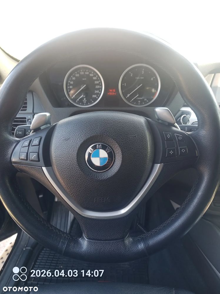 BMW X6 - 36
