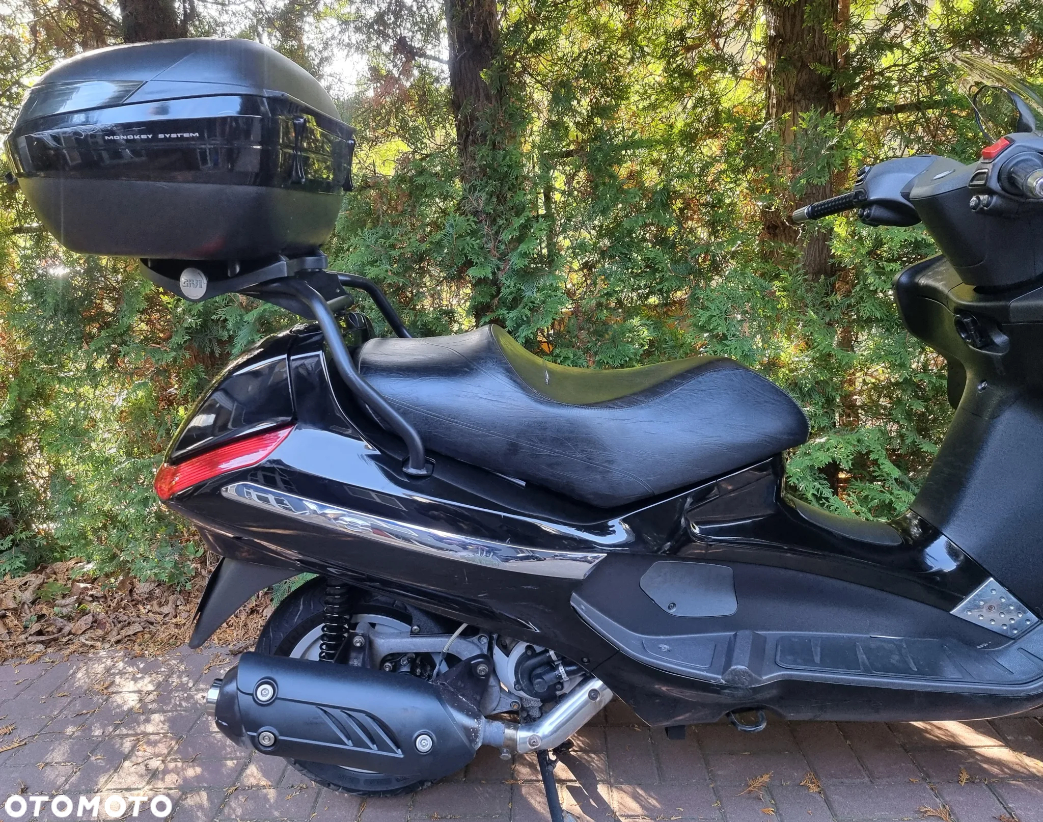 Piaggio X8 - 5