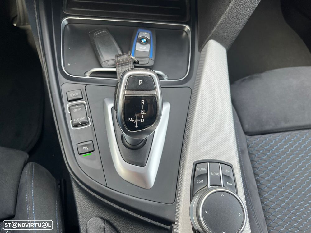 BMW 420 Gran Coupé d Pack M Auto - 45