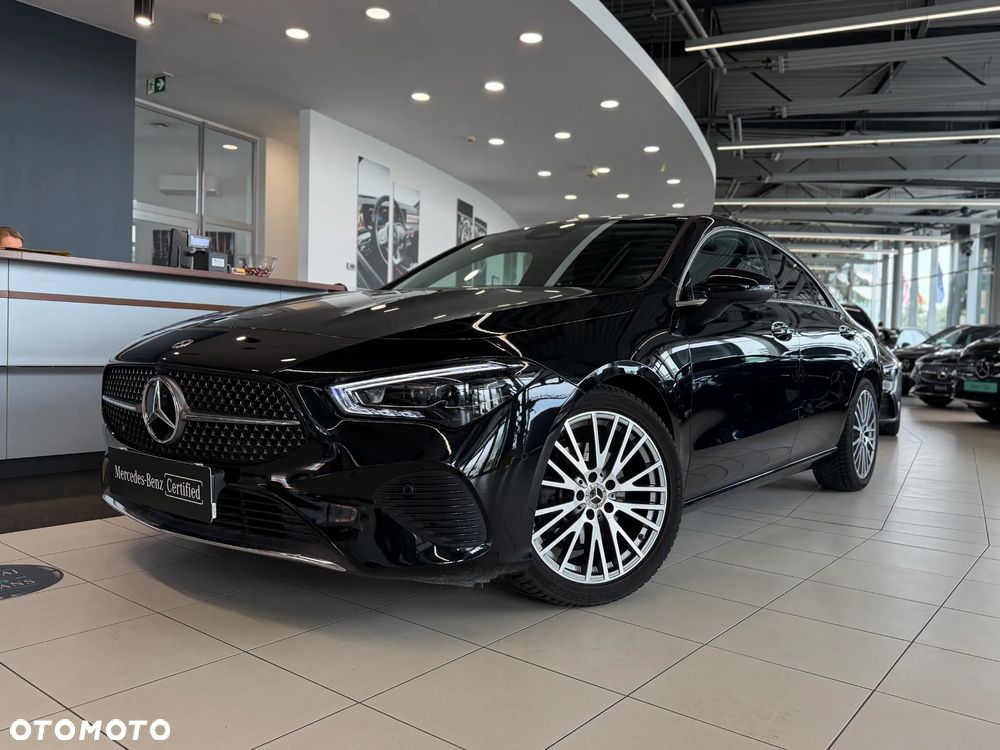 Mercedes-Benz CLA 180 Progressive 7G-DCT - 2