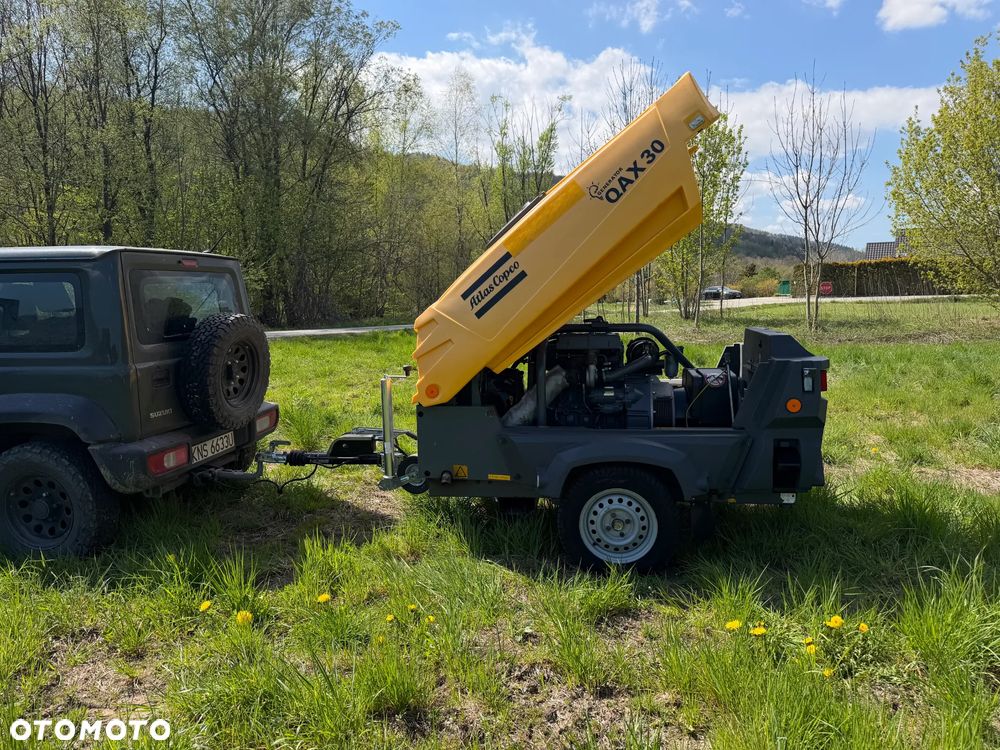 Atlas Copco QAX 30 KW Agregat Generator Prądotwórczy Mobilna Przyczepka do rejestracji jako pojazd. 30 KVA. 2015rok. Agregat Sprowadzony z Norwegii! DEUTZ Silnik 45 KM. Zadbana maszyna! Po Serwisach. Hamulec Najazdowy. 3900 mtg. Prądnica LEROY SOMER. OKAZJA Pracował sporadycznie w Norweskiej Komunie! - 12