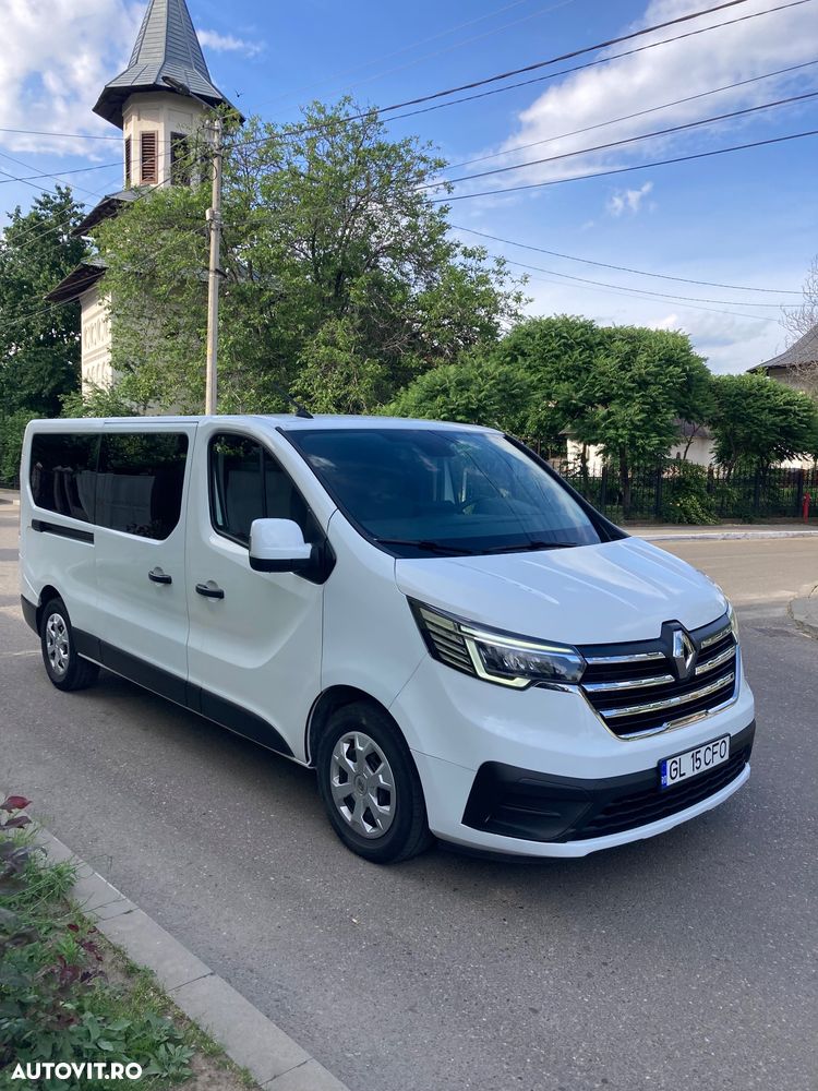 Renault Trafic 2.0 Blue dCi 150 S&S L2 8+1 Zen - 2