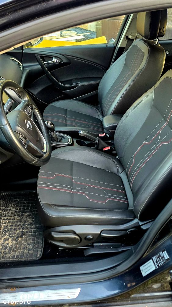 Opel Astra 1.4 T Edition 150 - 15