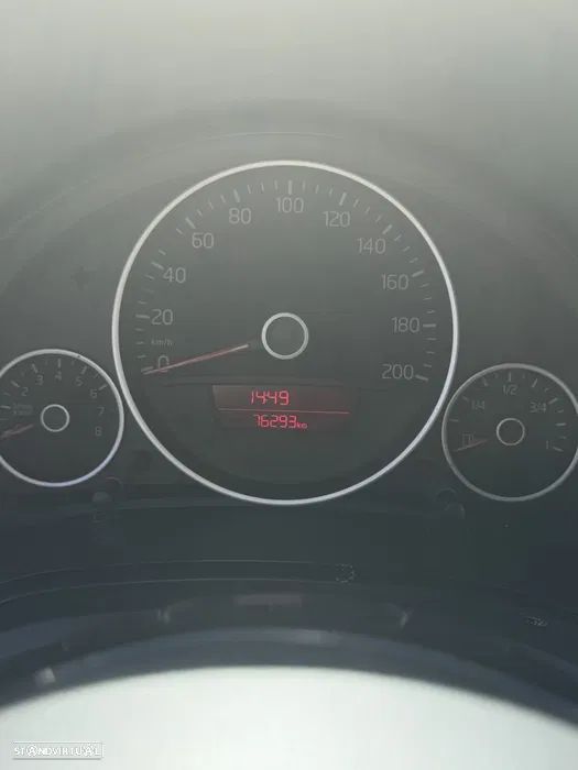 VW Up! Standard - 6