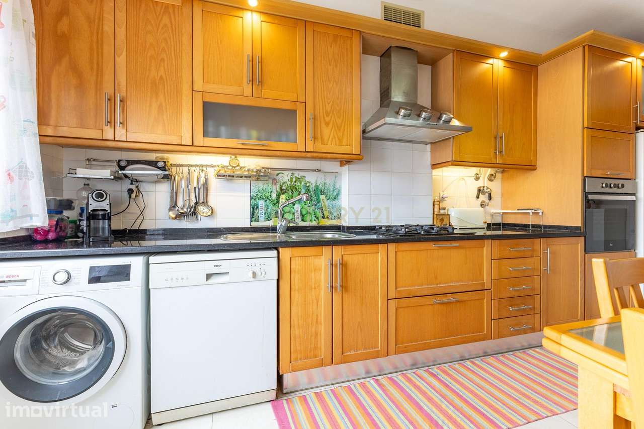 Apartamento T3 em Amora, Seixal - Grande imagem: 3/23