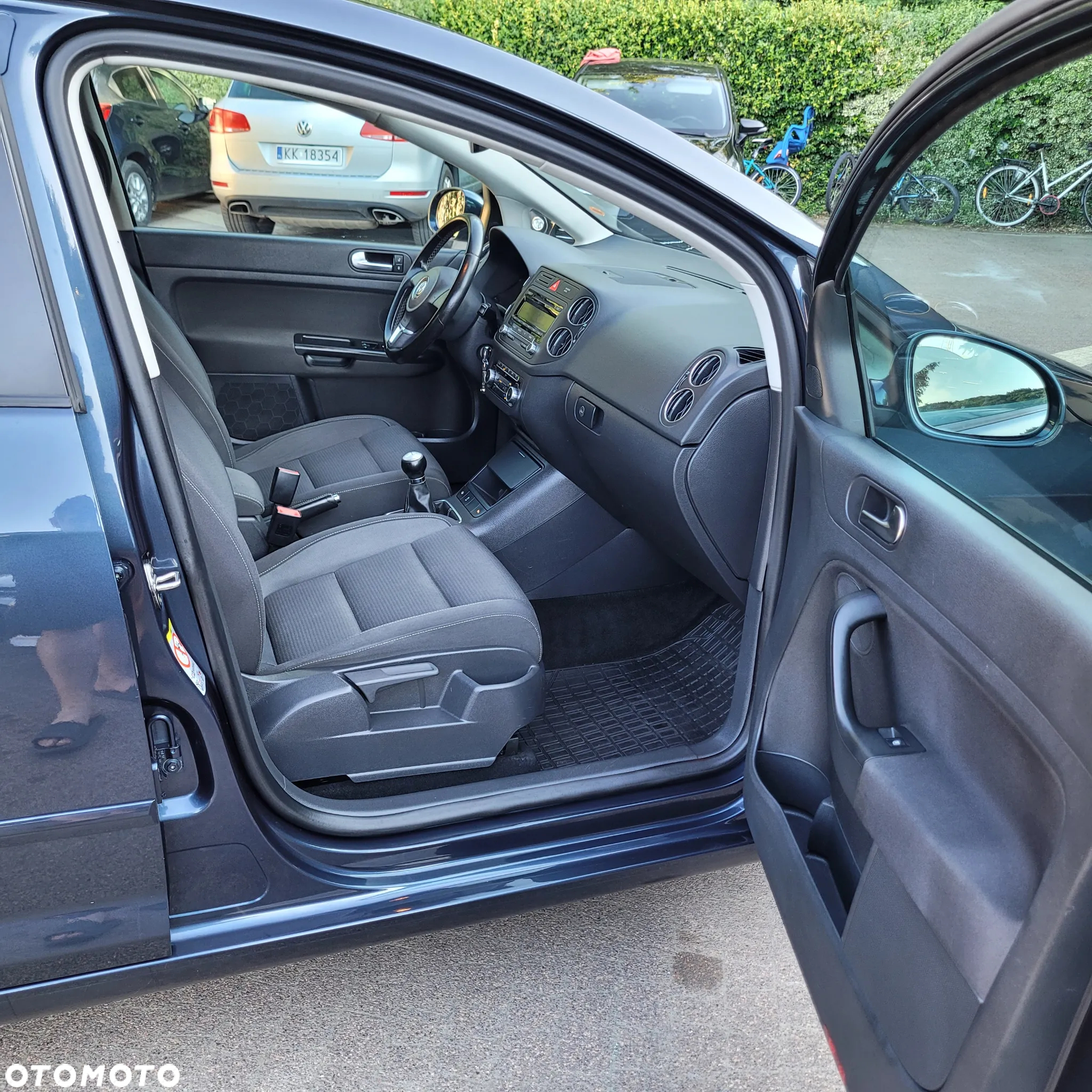 Volkswagen Golf Plus 1.6 TDI DPF Team - 12