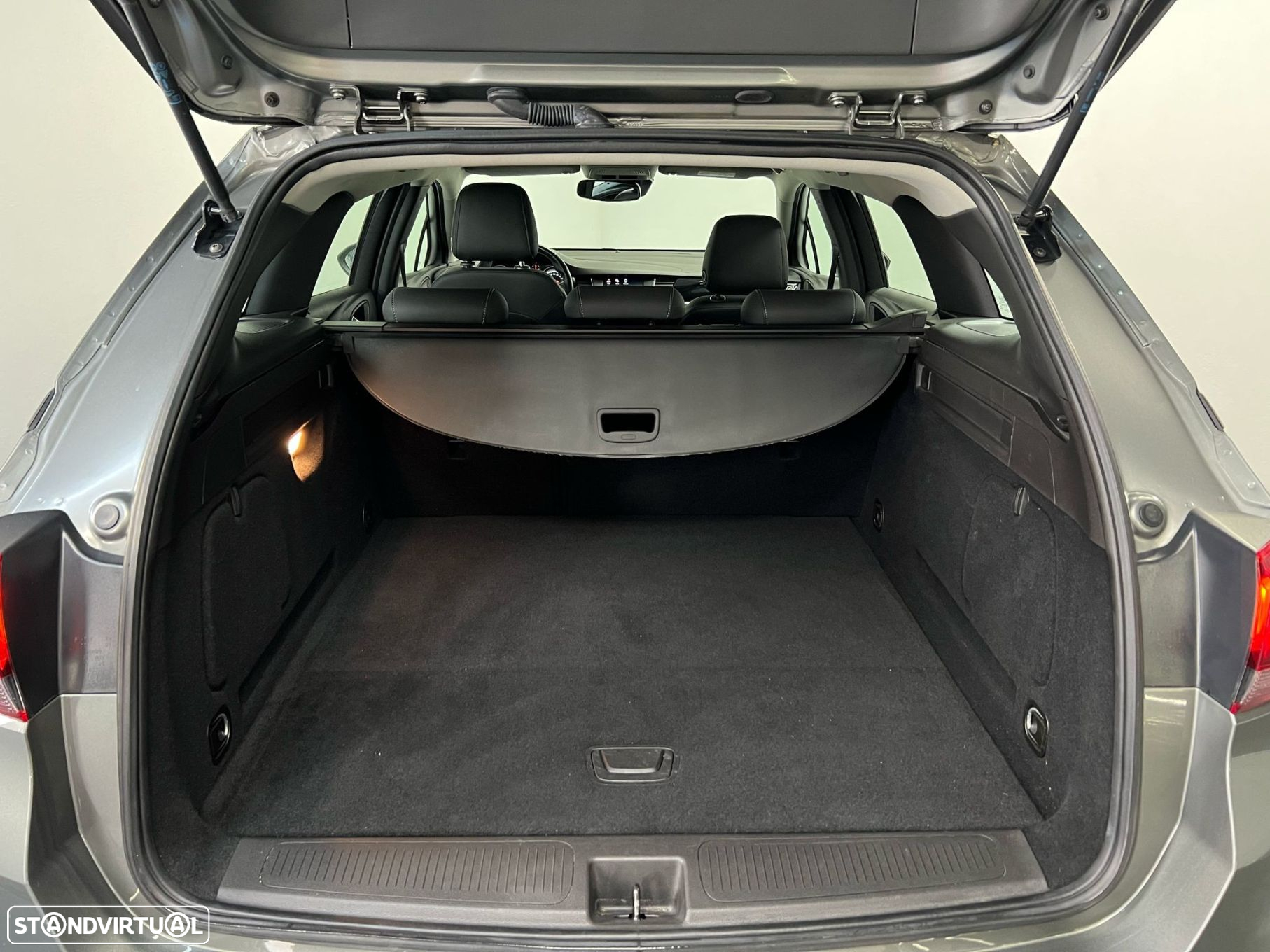 Opel Astra Sports Tourer 1.5 D Design & Tech S/S - 17