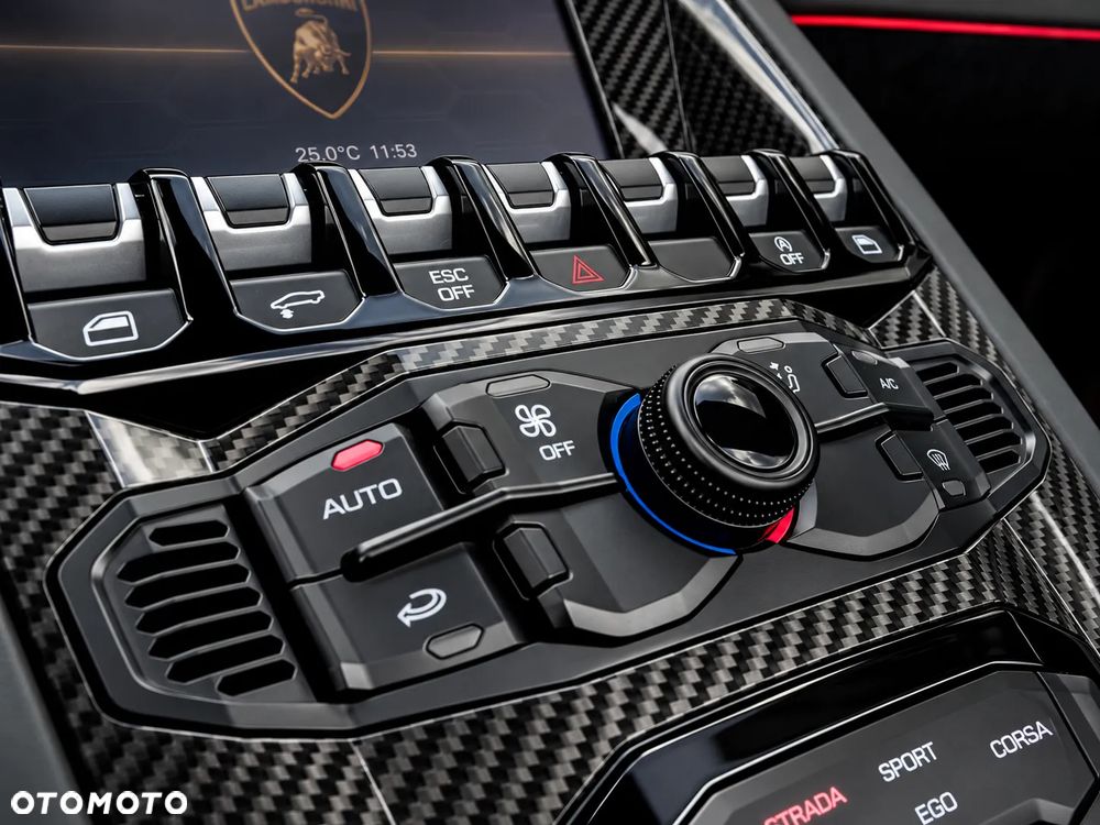 Lamborghini Aventador SVJ - 25