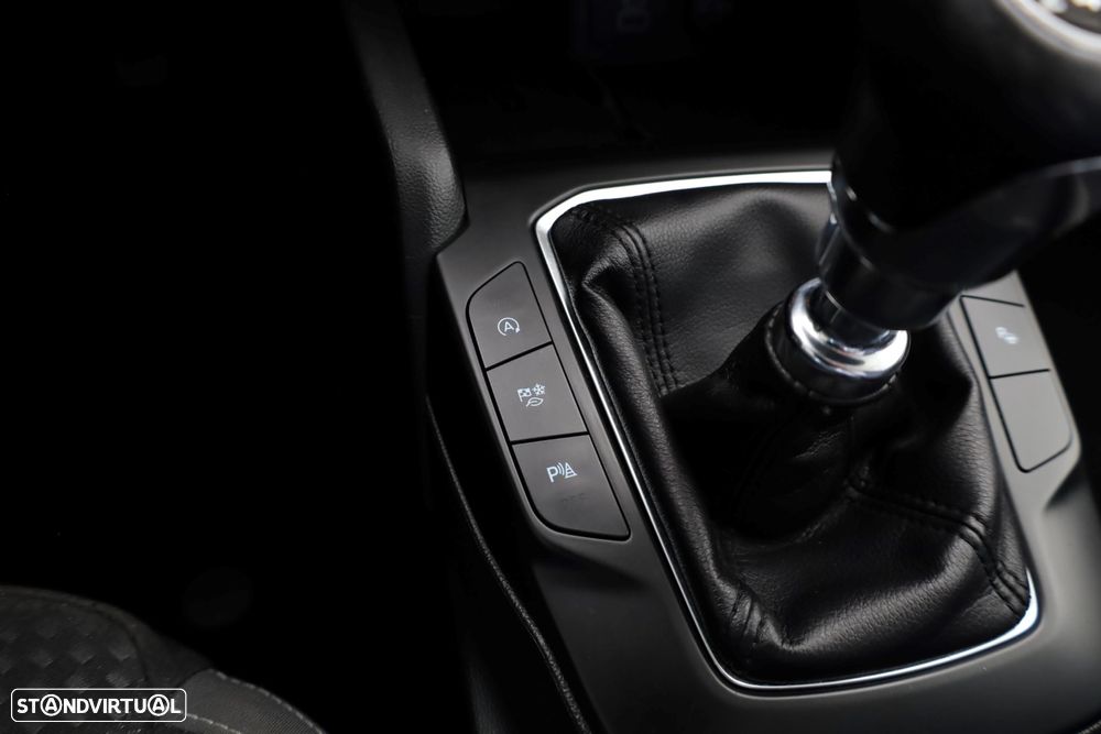 Ford Focus 1.0 EcoBoost MHEV Connected - 22