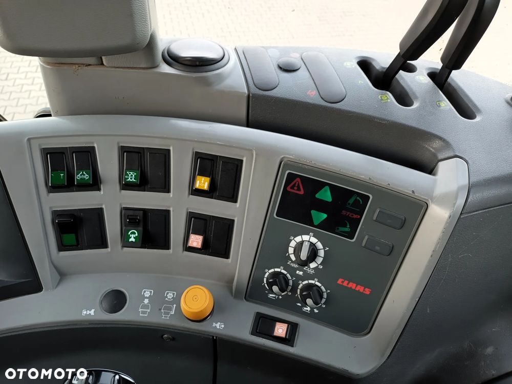 Claas Axion 840 CEBIS - 18