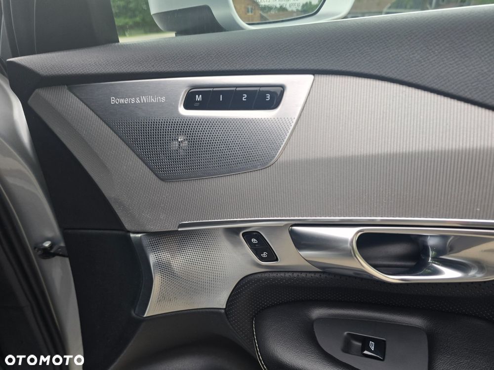 Volvo XC 90 T6 AWD R-Design 7os - 29