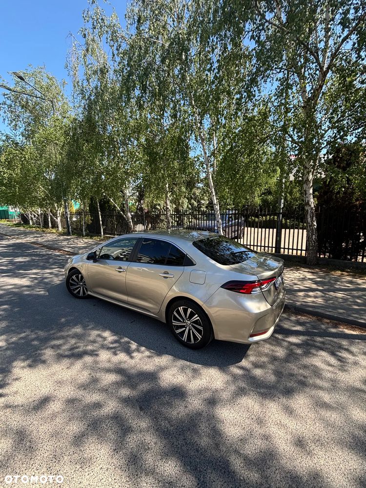 Toyota Corolla 1.8 Hybrid Executive - 8