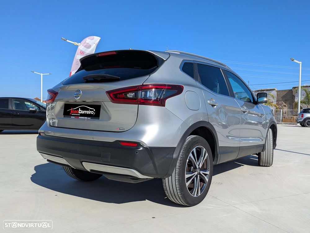 Nissan Qashqai 1.5 dCi N-Connecta J18 - 4