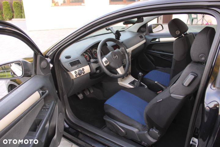 Opel Astra - 17