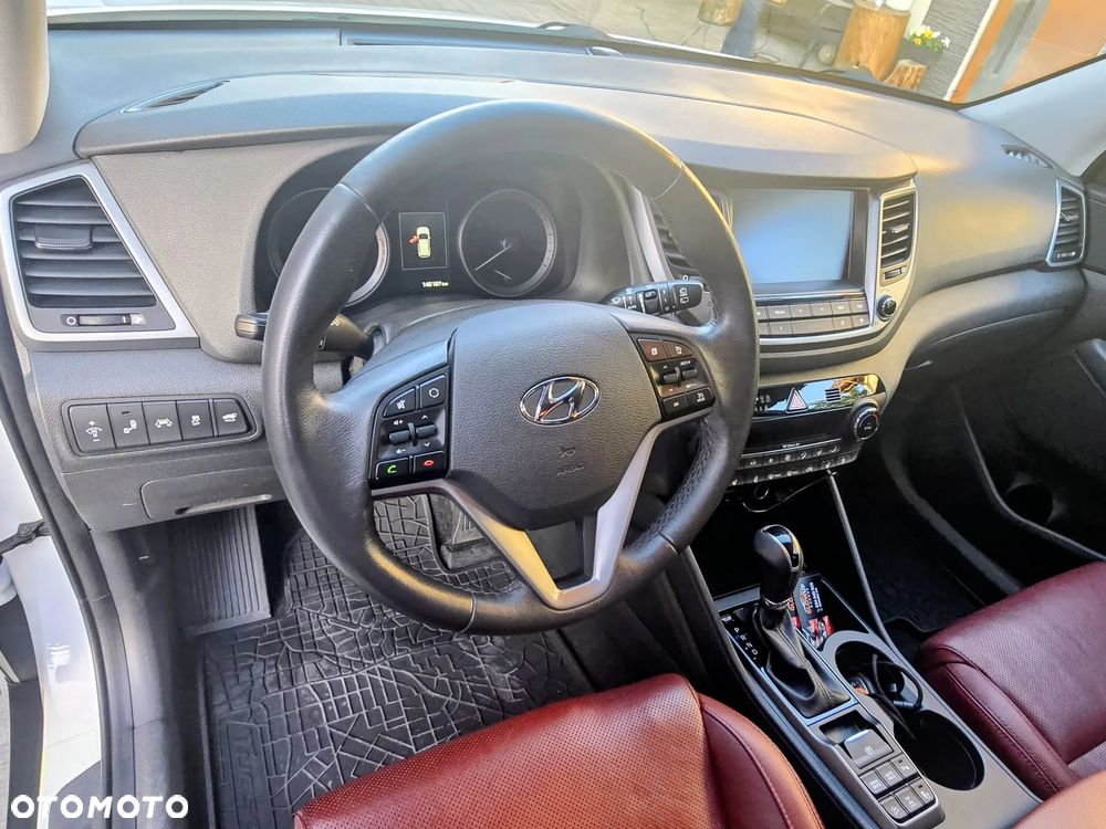 Hyundai Tucson 2.0 CRDI 4WD Automatik Premium - 8
