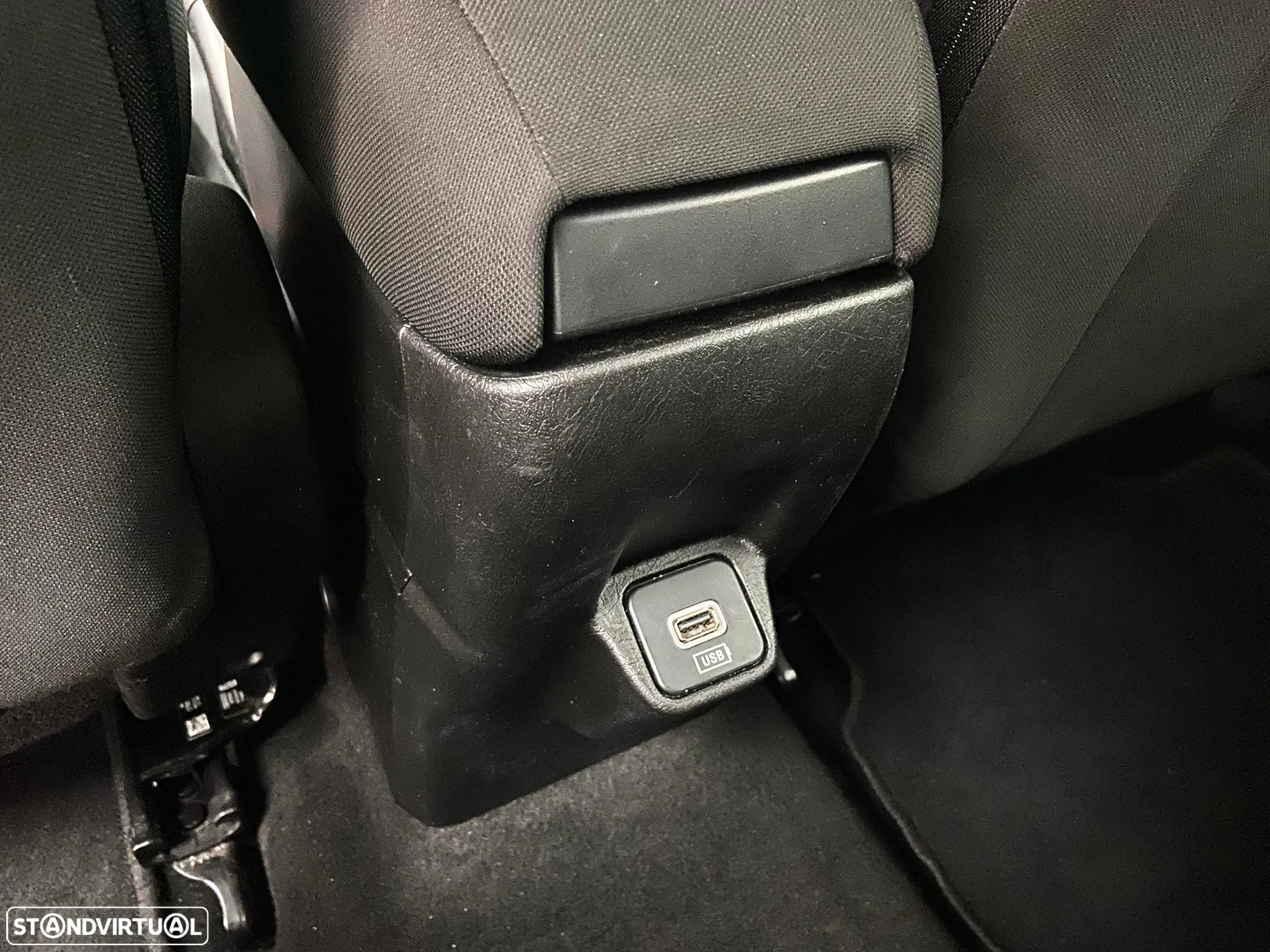 Fiat Tipo Station Wagon 1.0 GSE T3 Garmin - 12