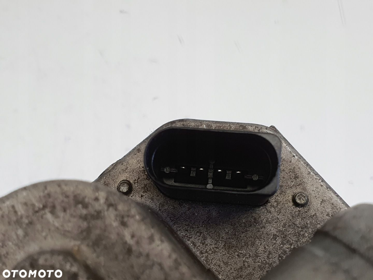VW Bora 1.9 SDI PRZEPUSTNICA 038128063C - 9