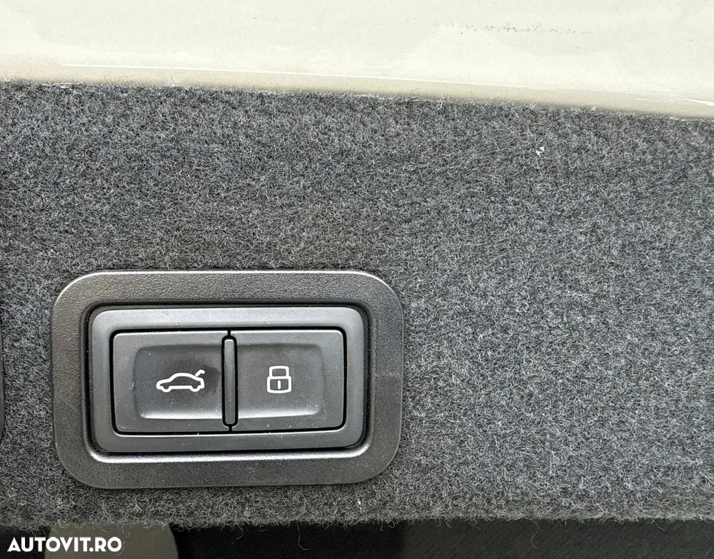 Audi A6 2.0 TDI Ultra DPF S tronic - 18
