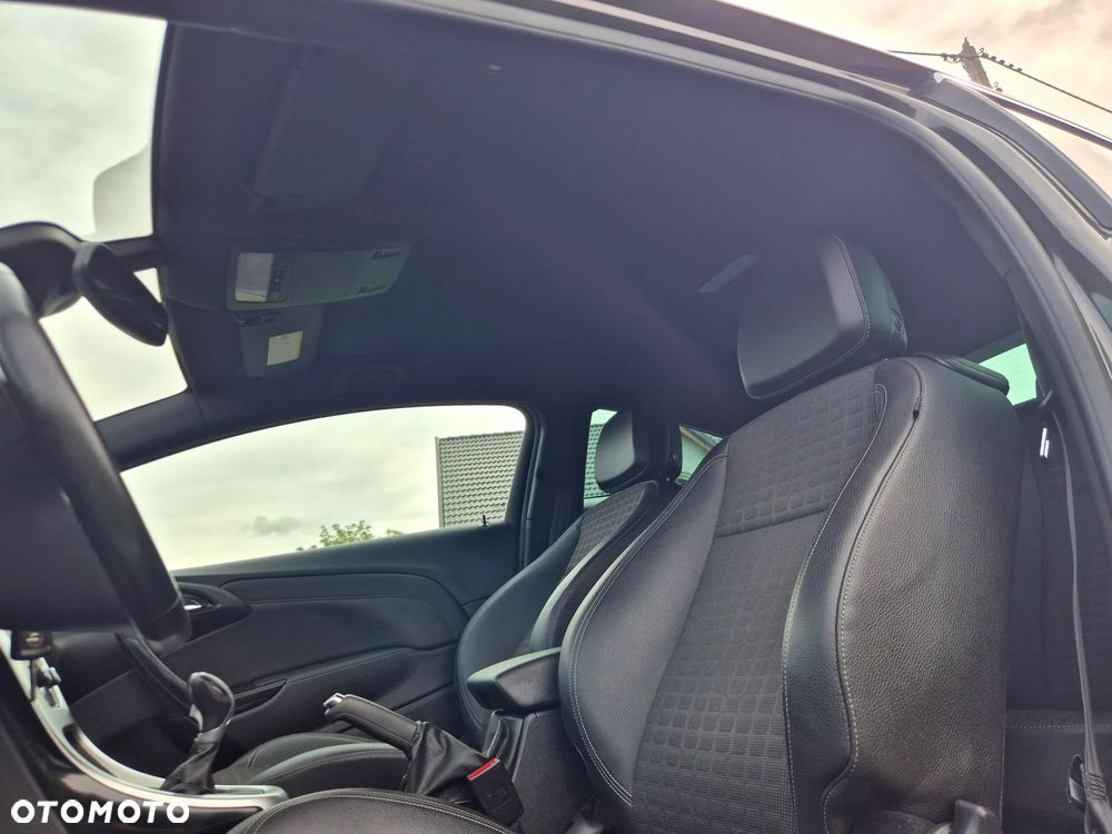 Opel Astra 1.6 T SIDI Sport S&S - 34