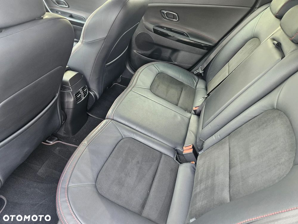 Kia Ceed Cee'd 1.6 T-GDI GT - 16