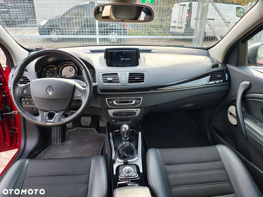 Renault Megane 1.2 Energy TCe Bose - 8