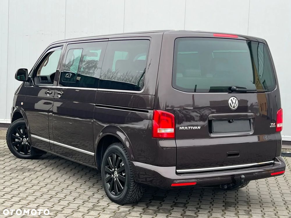 Volkswagen Multivan - 28
