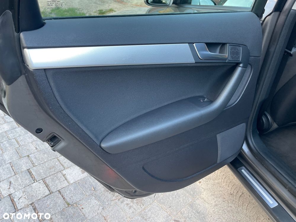 Audi A3 Sportback 1.2 TFSI S tronic Attraction - 35