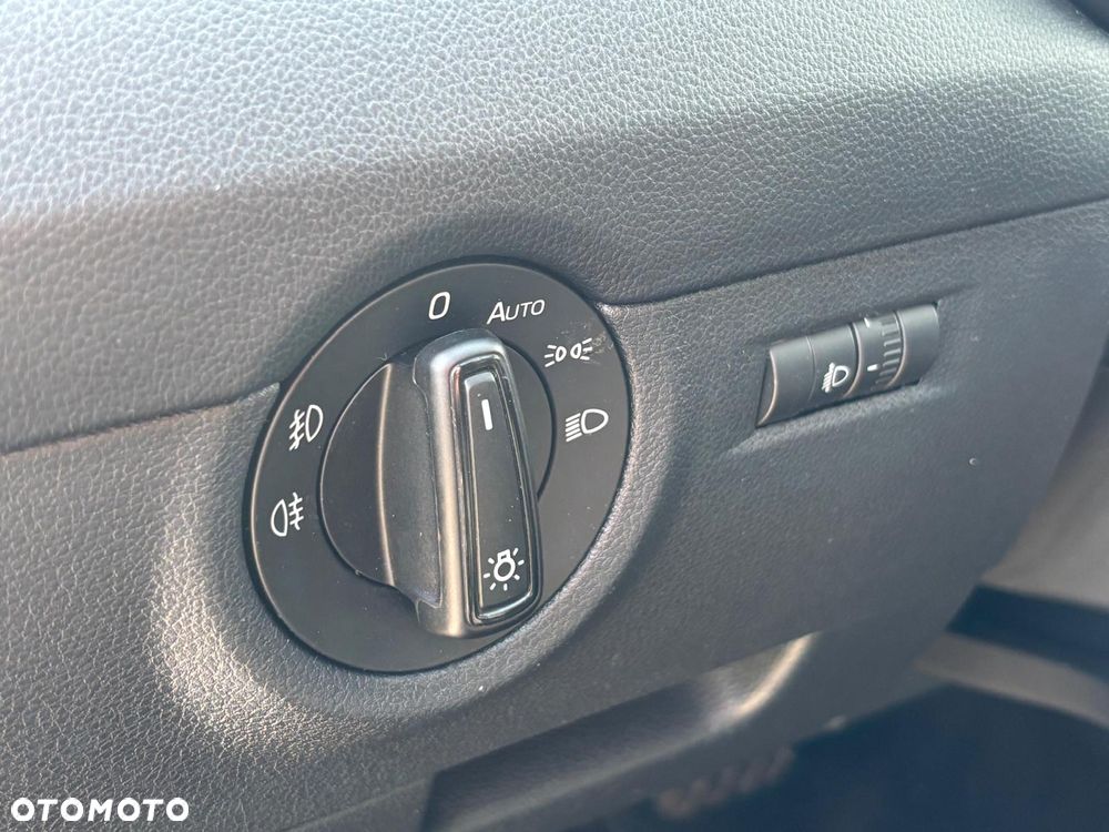 Skoda Octavia 2.0 TDI 4x4 DSG L&K - 10