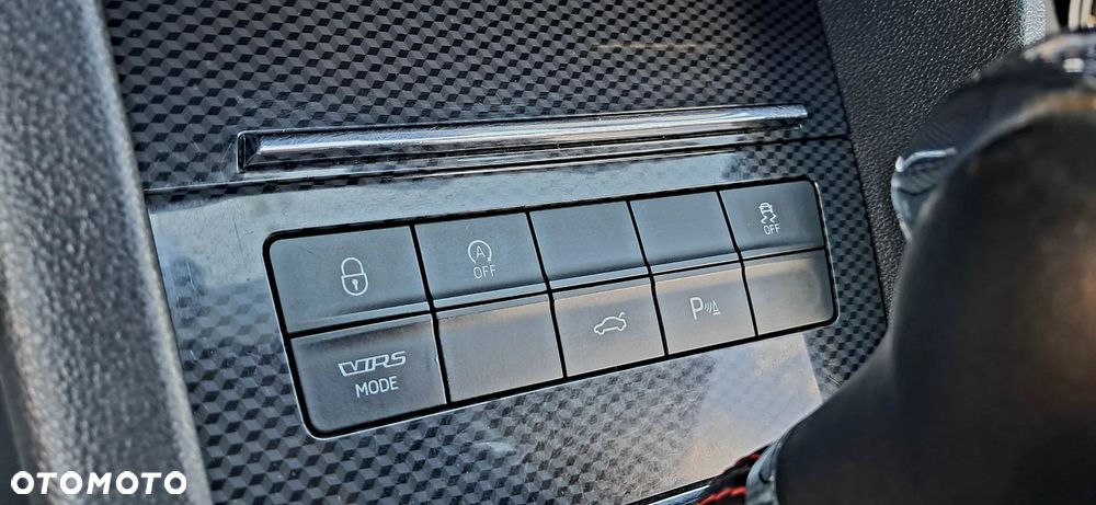 Skoda Octavia 2.0 TDI RS DSG - 37