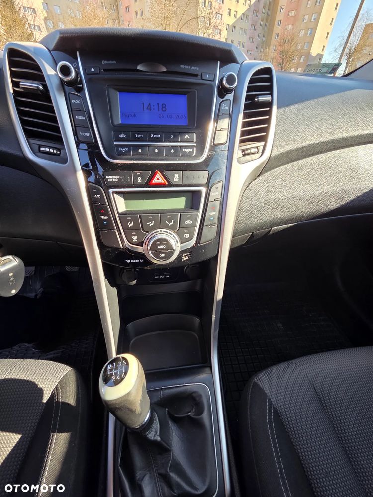 Hyundai i30 1.6 CRDi Comfort - 14