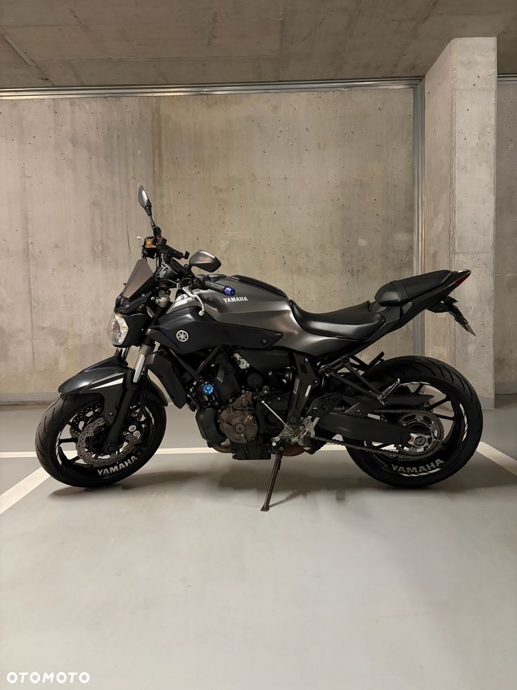 Yamaha MT - 2