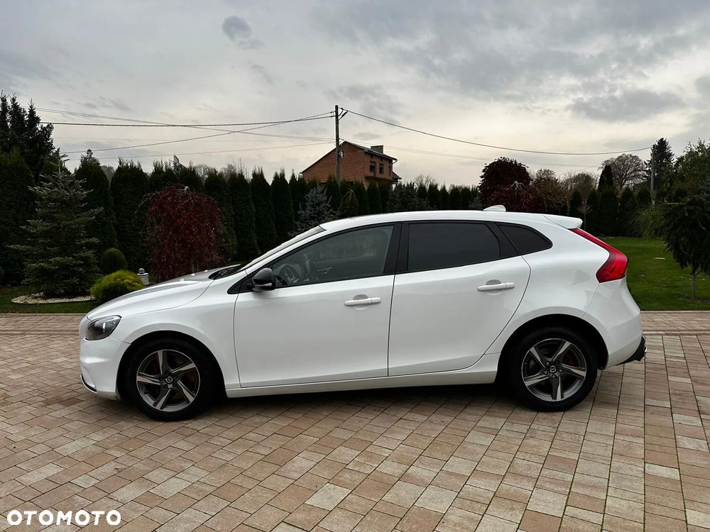 Volvo V40 D4 Summum - 8