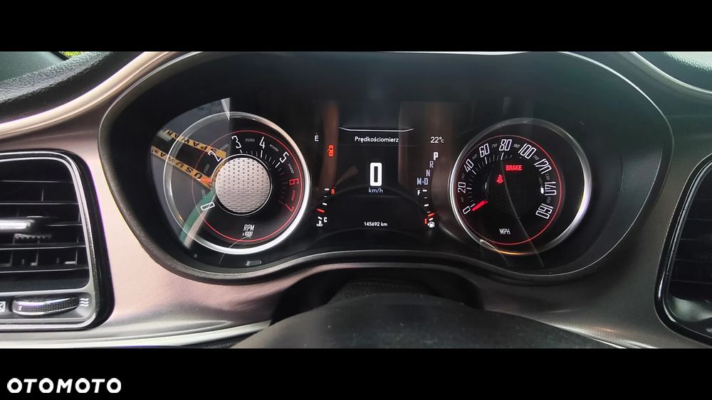 Dodge Challenger 5.7 R/T - 16
