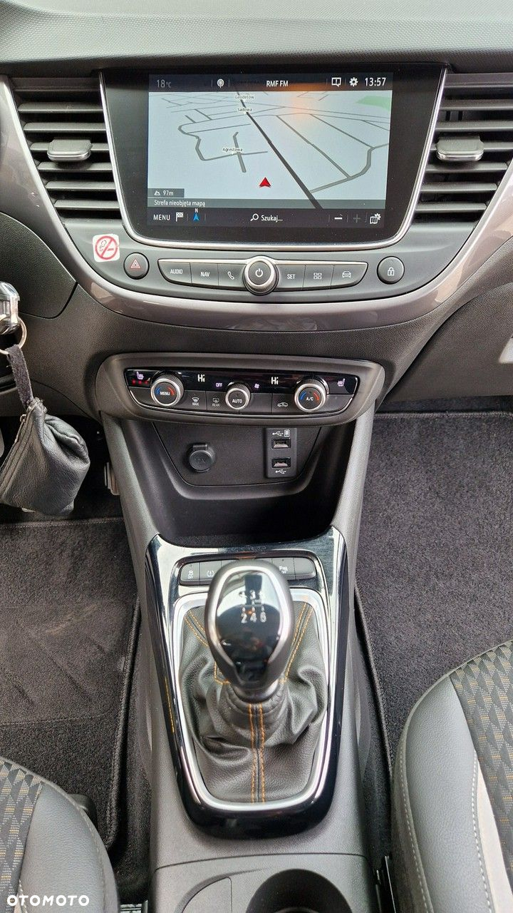 Opel Crossland X - 27