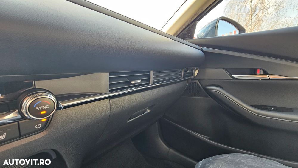 Mazda CX-30 e-SKYACTIV X186 MHEV Center-Line - 12