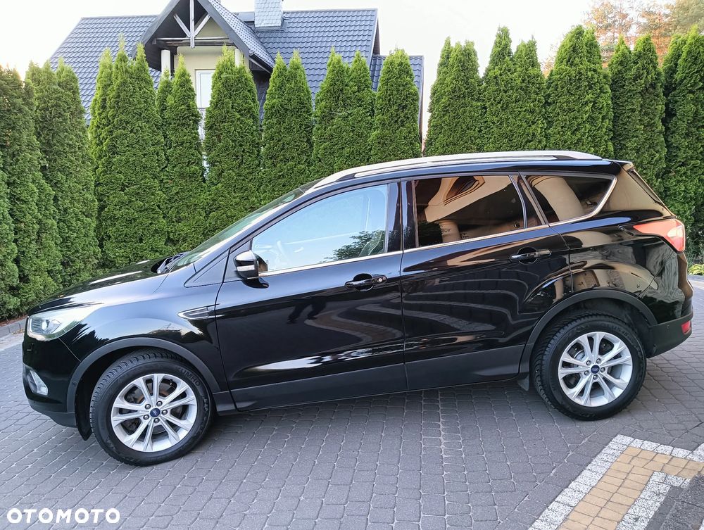 Ford Kuga - 10
