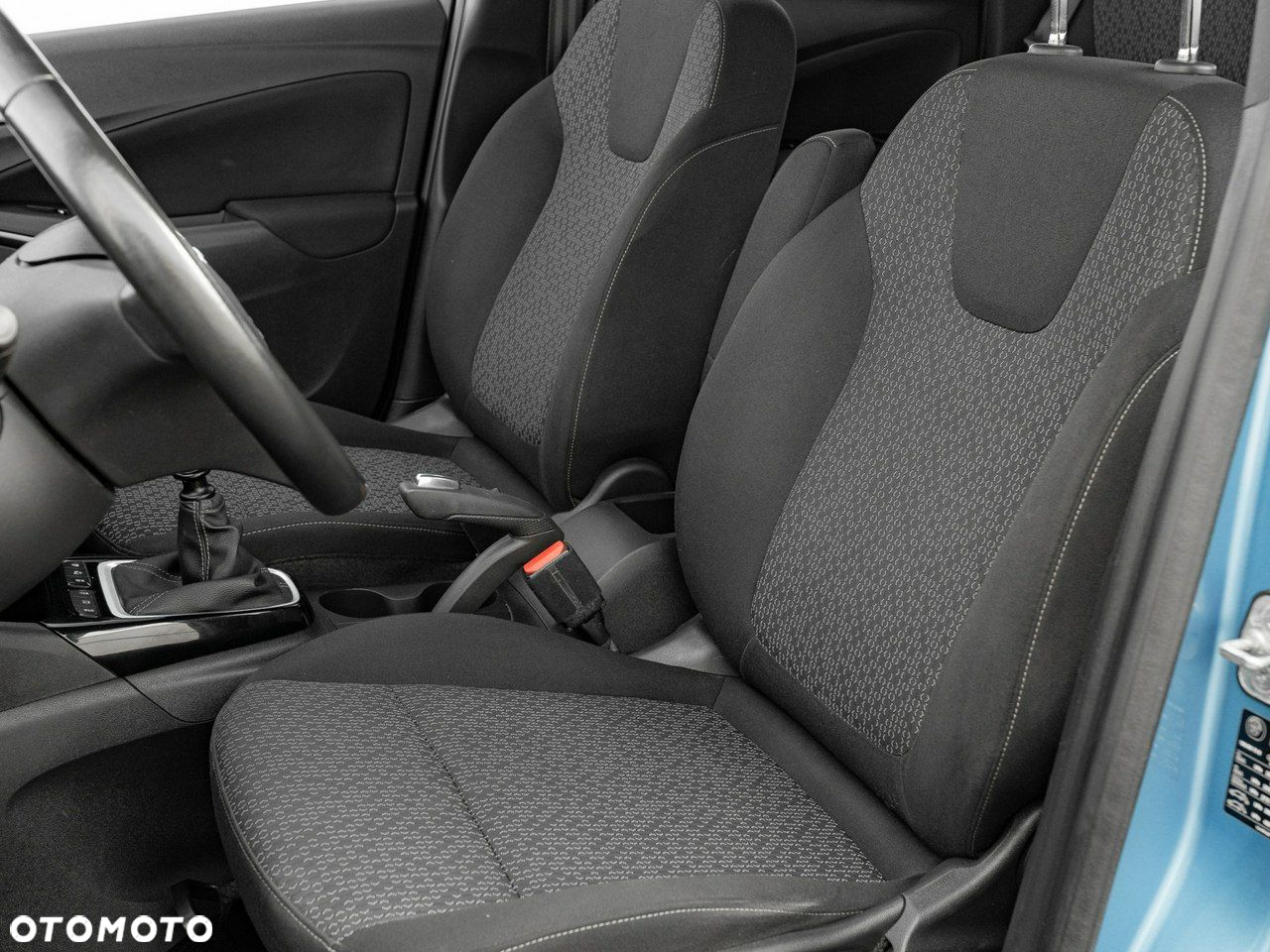 Opel Crossland X - 14
