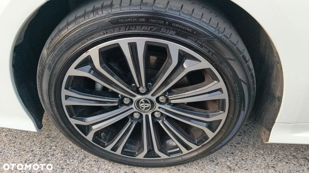 Toyota Corolla 1.8 Hybrid Executive - 14