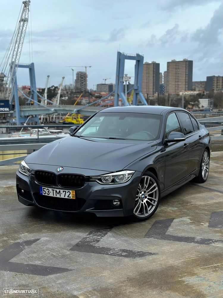 BMW 330 e iPerformance Pack M - 1