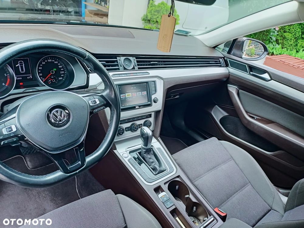 Volkswagen Passat 2.0 TDI BMT Comfortline DSG - 8