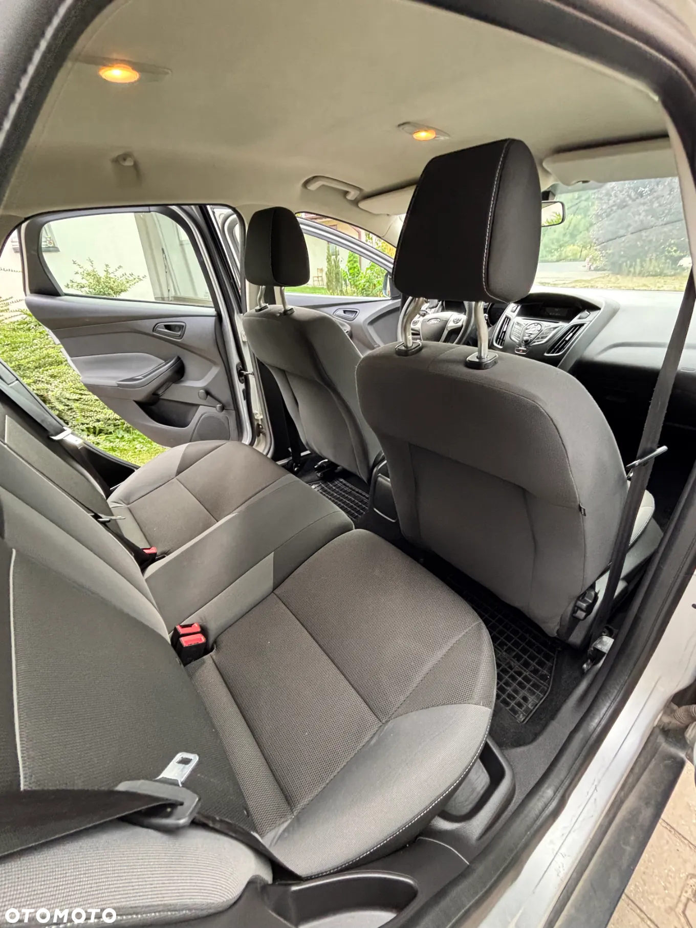 Ford Focus 1.6 Trend - 12