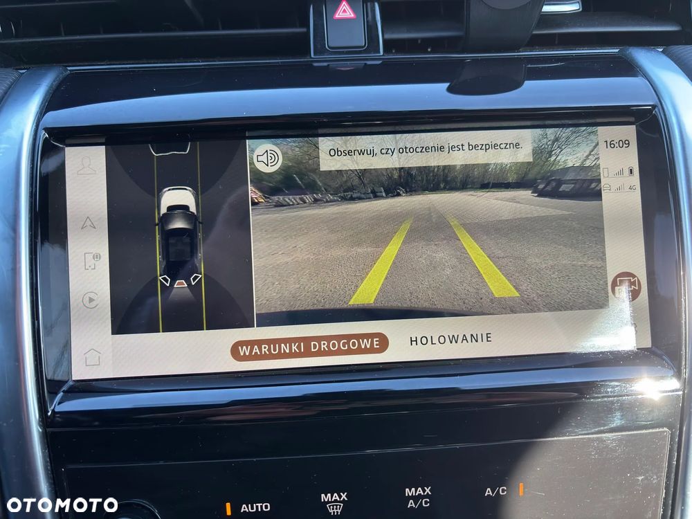 Land Rover Discovery Sport 2.0 D200 mHEV Dynamic S - 14