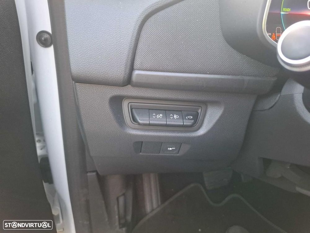Renault Zoe (c/ Bateria) EV50 110hp Evolution - 6