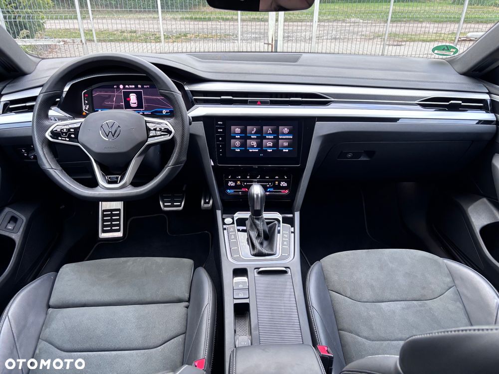Volkswagen Arteon 2.0 TDI SCR 4Motion DSG R-Line - 17