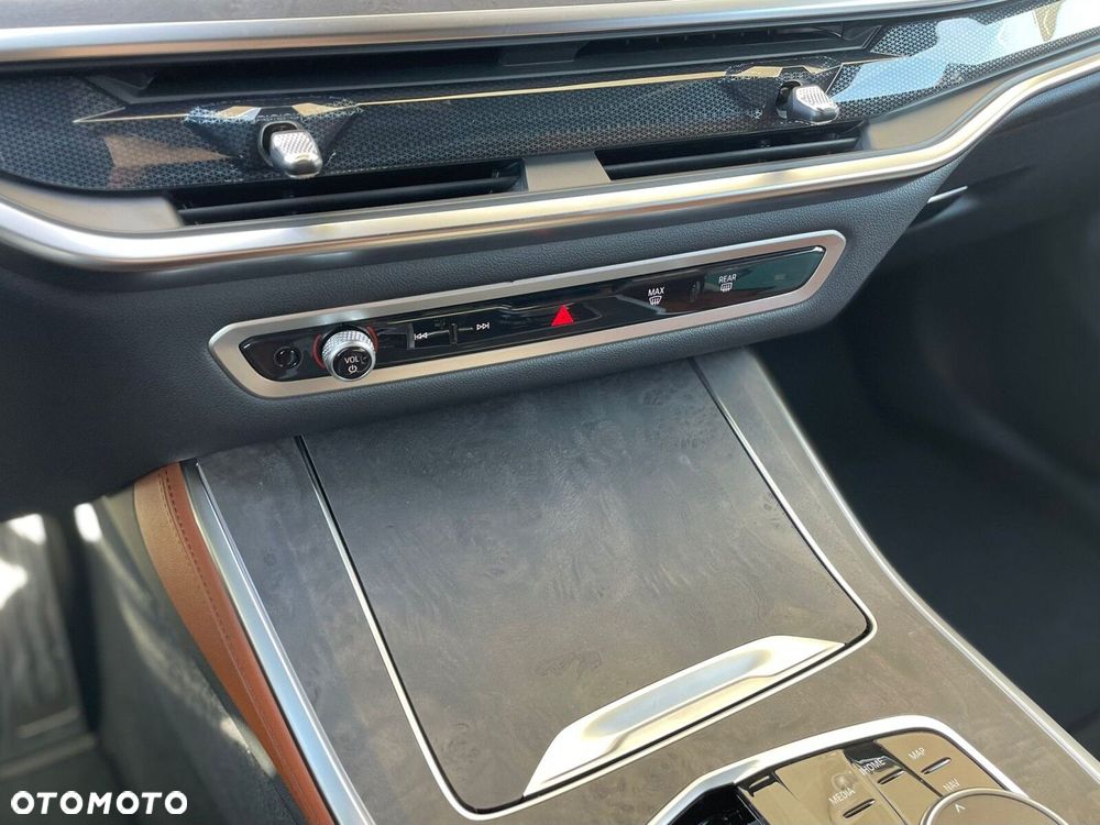 BMW X5 - 28