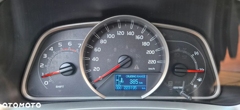 Toyota RAV4 2.0 D-4D Premium - 29