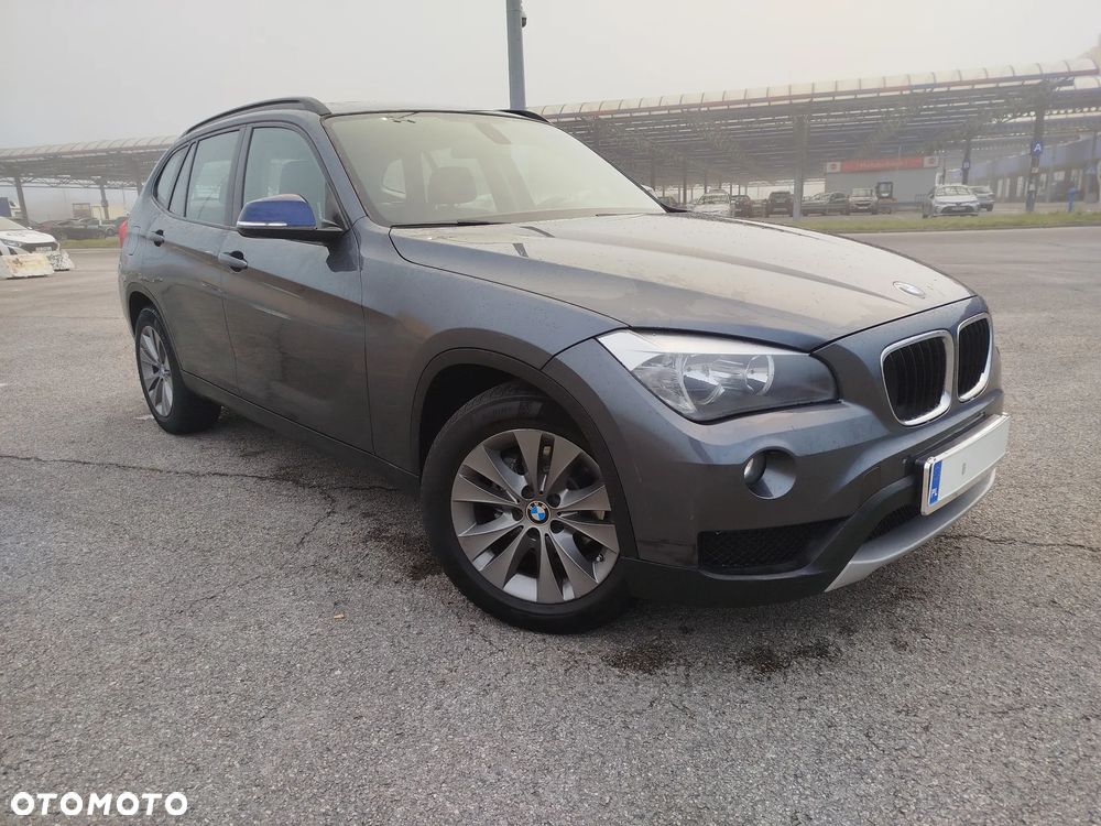 BMW X1 sDrive18d xLine - 2