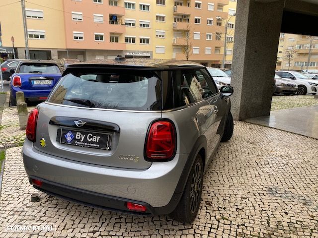 MINI 3 Portas Cooper SE - 35