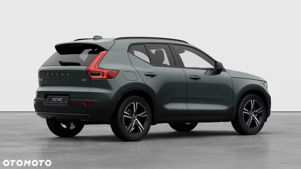 Volvo XC 40 B3 Plus Dark - 5