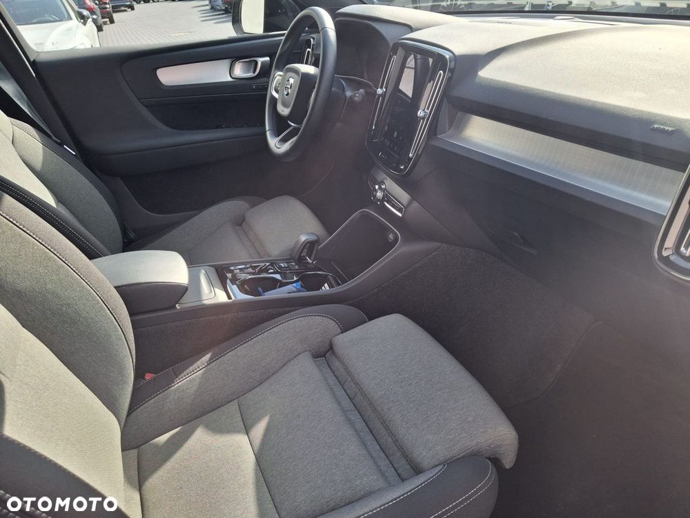 Volvo XC 40 - 15